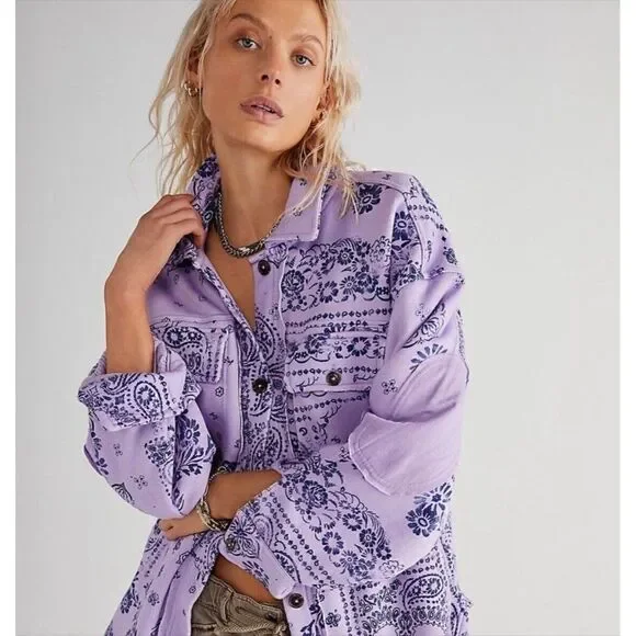 NEW FREE PEOPLE RUBY WEST COAST JACKET BANDANA PRINTED SHACKET LILAC - Picture 4 of 5